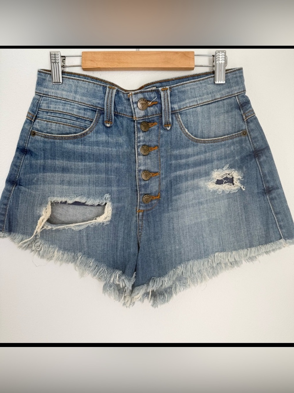 Guess Vintage High-rise Button-fly Distressed Raw Hem Denim Shorts Size 28